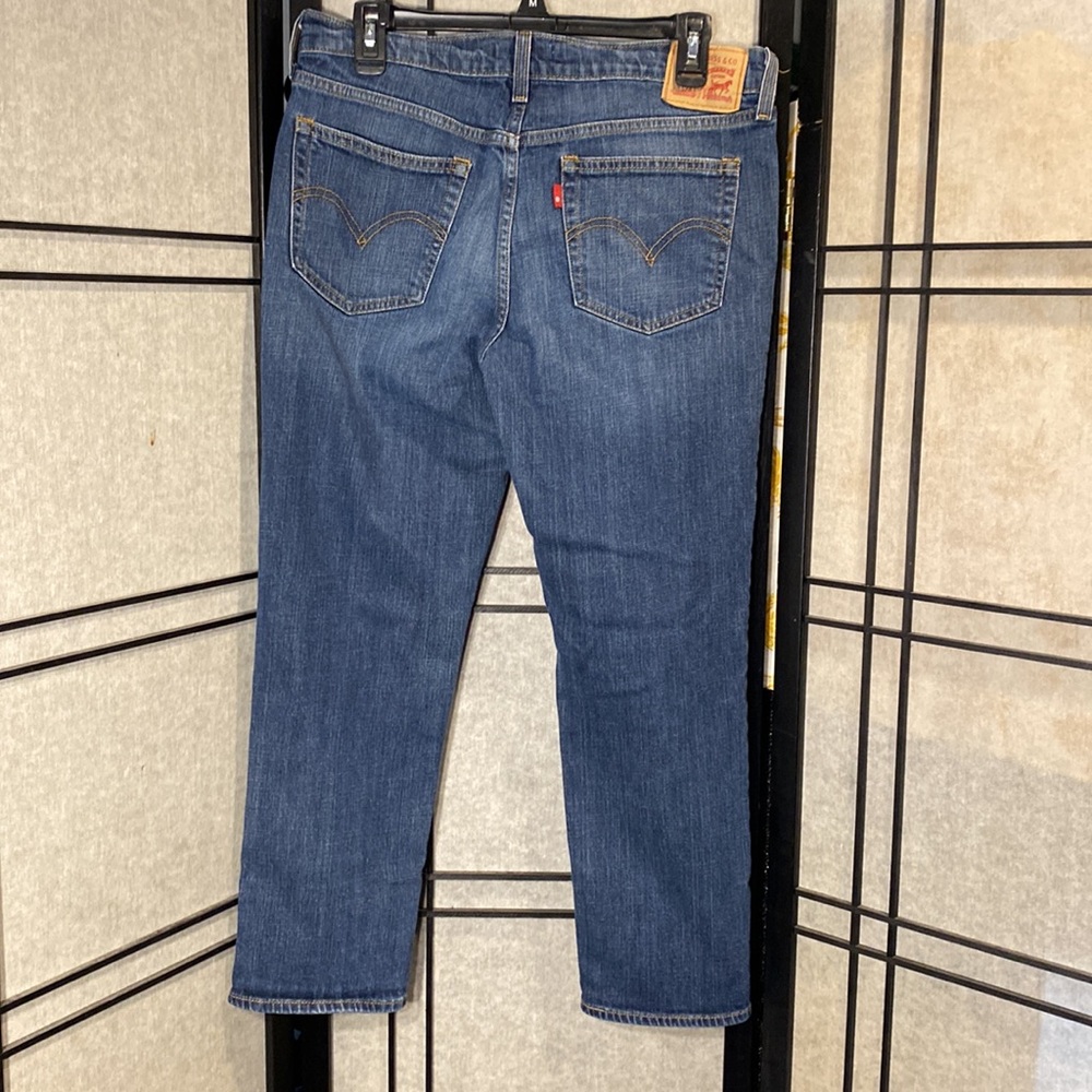 Levi’s boyfriend size 29 dark denim jeans beautiful dark denim - Picture 3 of 6